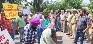 पंजाब सरकार के खिलाफ बेरोजगार सांझा मोर्चा का विरोध प्रदर्शन