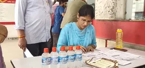हरियाणा : शिवभक्तों के लिए जींद पोस्ट ऑफिस में मिल रहा पवित्र गंगाजल