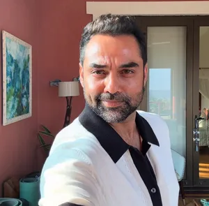 'जिंदगी ना मिलेगी दोबारा' के 14 साल पूरे, अभय देओल ने जोया अख्तर से पार्ट 2 लिखने का आग्रह किया
