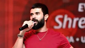 Vijay Devarakonda: విజయ్ దేవరకొండకు గట్టి దెబ్బ.. తిరుపతిలో నిరసన సెగ