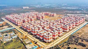 Telangana: ఫ్రీ డబుల్ బెడ్రూమ్ ఇళ్లు రద్దు.. వెనక్కి తీసుకోనున్న రేవంత్ సర్కార్.. కారణమిదే!