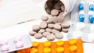 Medication Price: మందుల ధరలు తగ్గాయి: పేద, మధ్యతరగతికి కేంద్రం ఊరట