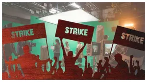 Tollywood workers Strike: చర్చలు విఫలం..రేపటి నుంచి అన్ని షూటింగ్స్‌ బంద్‌