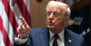 trump post image