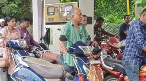 fuel station post image