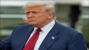 trump post image