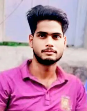 तसलीम का फाइल फोटो