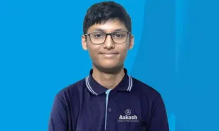NEET Result Out: उत्कर्ष अवधिया ने बढ़ाया मध्यप्रदेश का मान, देशभर में  हासिल की दूसरी रैंक | NEET Result Out: Utkarsh Avadhiya increased the pride  of Madhya Pradesh, achieved second rank in