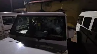 Mining Officer attacked by sand mafia in Odisha's Keonjhar