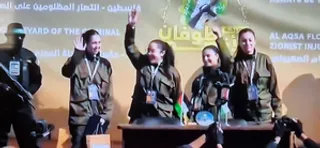 Four Israeli female soldiers return home in 2nd swap deal with Hamas