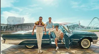 Hrithik Roshan gets revenge 14 years later on Farhan Akhtar in 'ZNMD’ reunion