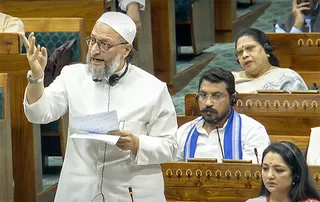 Asaduddin Owaisi petitions SC challenging amendments to the Waqf Act