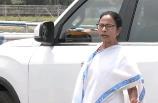 Election Commission schedules meeting with Mamata Banerjee on Feb 2