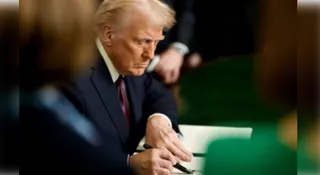 US President Trump signs proclamation banning travel from 12 countries