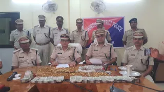 Police crack Jankia jewellery shop loot case; four arrested