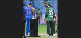 Asia Cup Final: India win toss, elect to bowl first against Pakistan