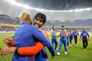 India erupts in celebrations as Men in Blue clinch Asia Cup 2025