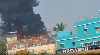 Bhubaneswar: Major Fire Breaks Out at Restaurant in Satya Vihar