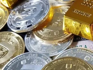 Gold, silver touch record highs as global tensions drive investors to safe havens