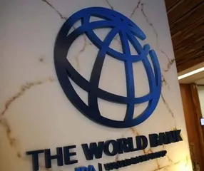 World Bank sees global economy holding up amid trade turmoil, growth to slow