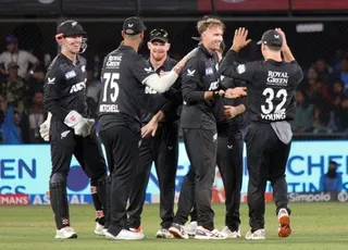3rd ODI: New Zealand overcome Kohli’s valiant 124 to secure 2-1 series win
