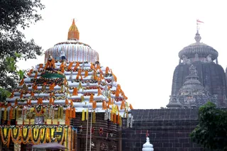 Odisha Celebrates Maha Shivaratri with Huge Turnout at Lord Shiva Temples