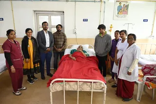 Ispat General Hospital, RSP performs high-risk geriatric surgery demonstrating outstanding healthcare excellence