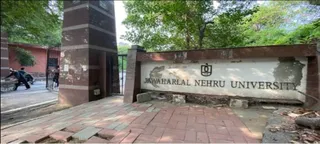 Violence erupts at JNU after protests over alleged casteist remarks; ABVP, Left groups trade charges