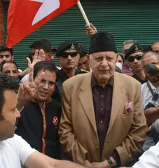 Can Farooq Abdullah act as a bridge between Delhi and J&K?