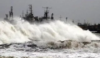 Ex-Cyclone Tam lashes New Zealand’s North Island