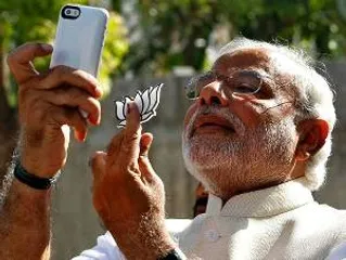 M o d i n o m i c s  W i l l  F a c e  'S o c i a l i s t'  R o a d b l o c k