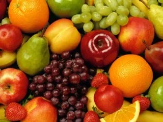 Nine fruits to eat in winter for healthy skin