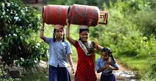 LPG subsidy: Make choice opting in, not opting out