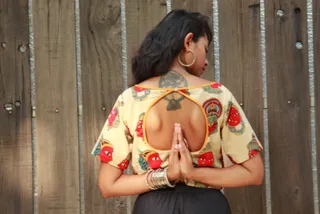 Odisha girl does a dancing uncle Sanjeev. Watch Video