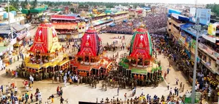 Odisha: Lakhs throng Puri for Ratha Jatra of Lord Jagannath