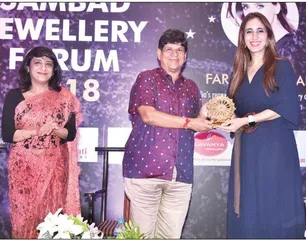 "Design is the essence of jewellery," says gemologist Farah Khan Ali at Sambad Jewellery Forum 2018