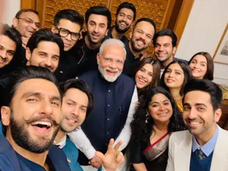 Odia scholar calls B-Towners clicking selfie with Modi ‘a bunch of cowards’