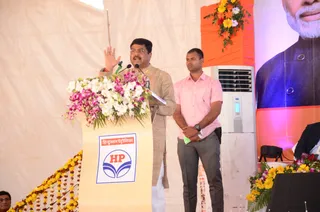 Pradhan lays foundation stone for LPG bottling plant in Odisha