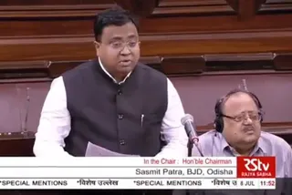 Naidu all praise for Odisha MP Sasmit Patra