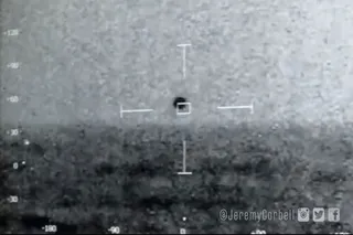 [Watch] US Navy leaked footage shows UFOs
