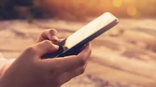 Both active and passive use of social media can trigger loneliness