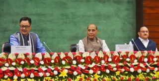 Oppn raises Kanwar Yatra issue, NDA allies seek special status for Bihar at all-party meet