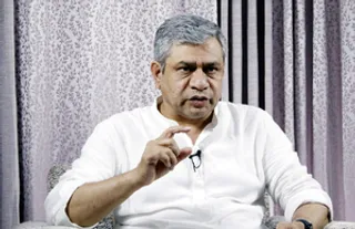 India to become one of biggest chip hubs in next 5 years: Ashwini Vaishnaw