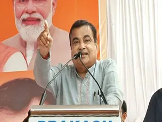 Maharashtra: Nitin Gadkari faints while addressing Yavatmal poll rally