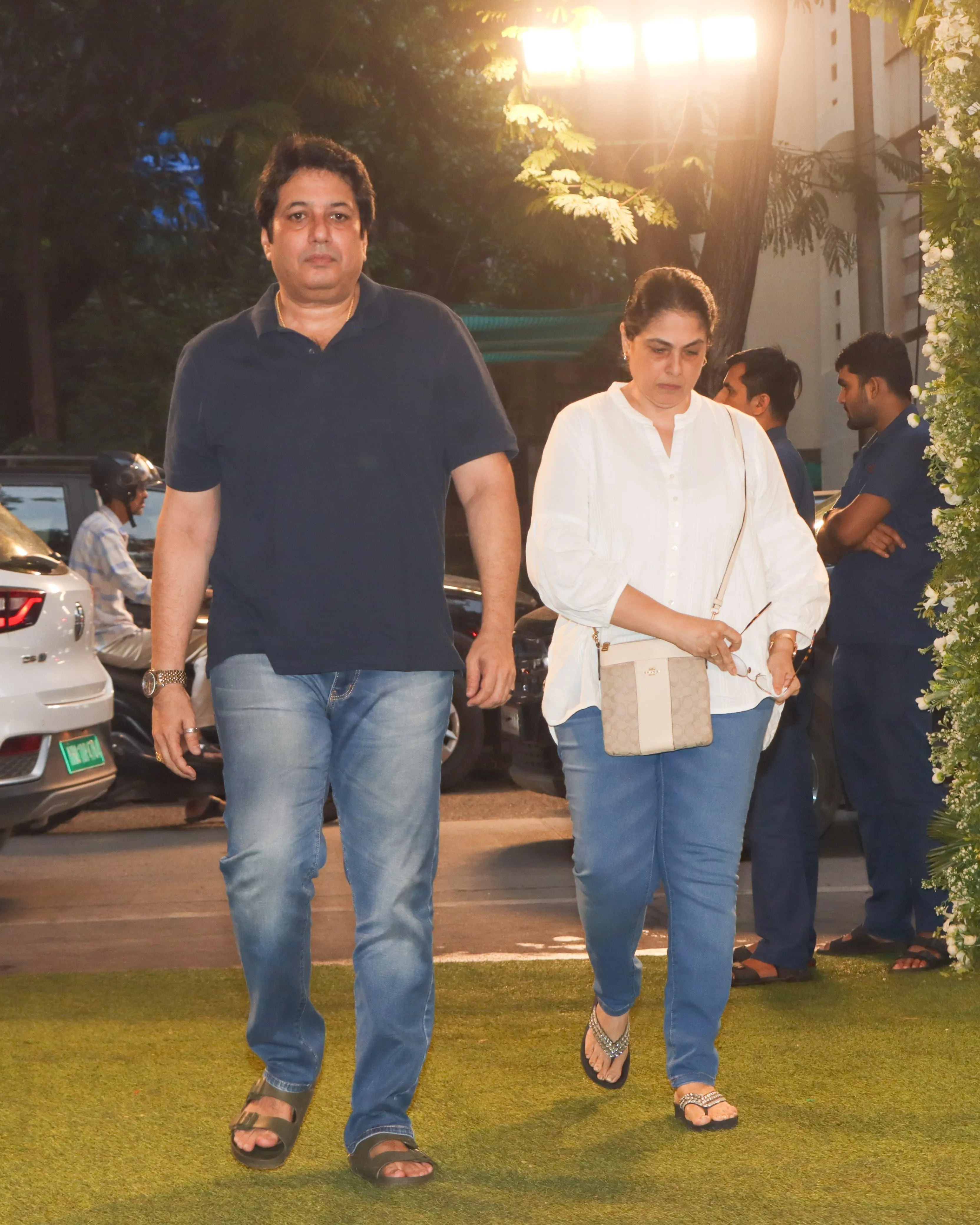 Many stars from the film fraternity were seen at the prayer meet of late director composer Rono Mukherjee