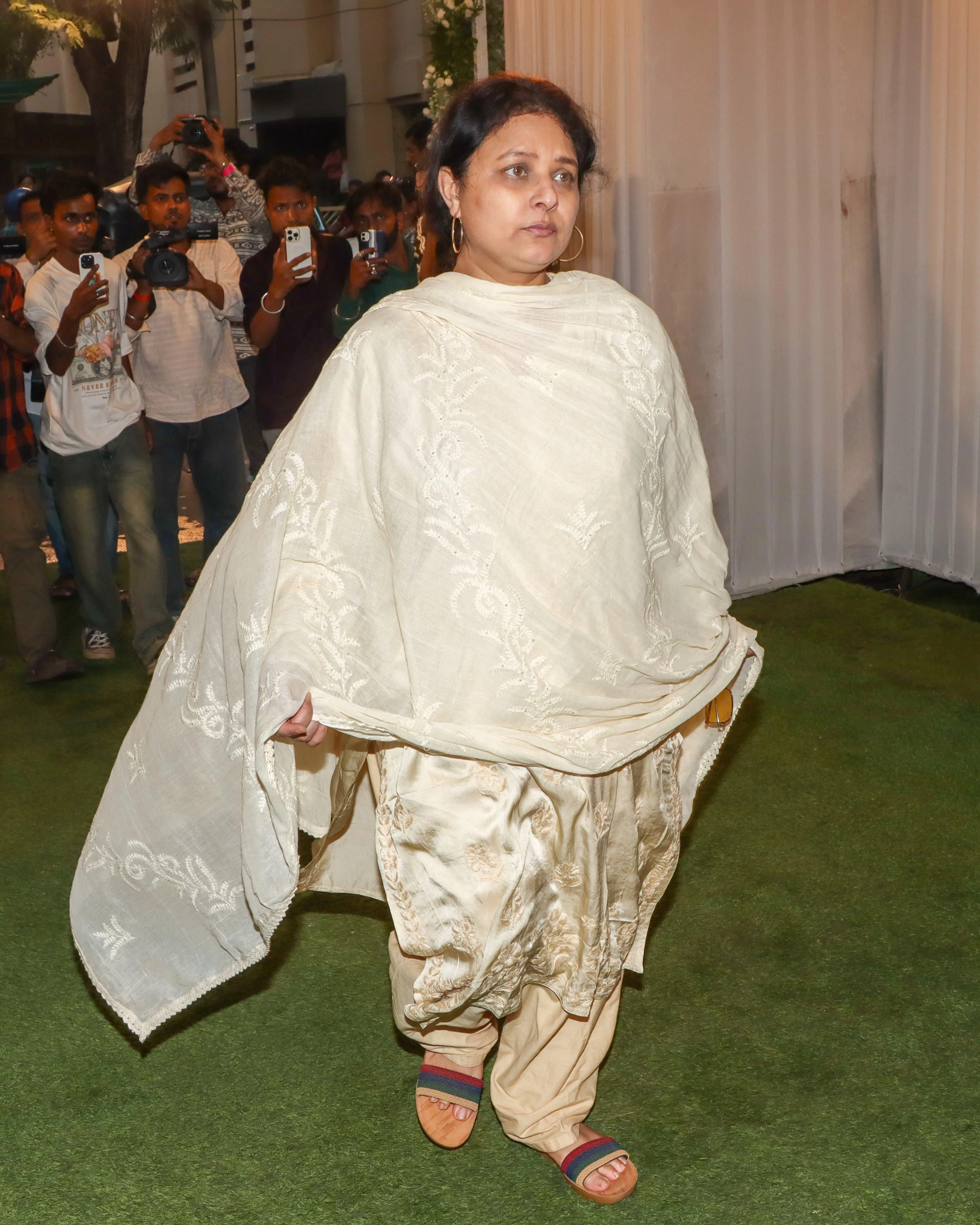 Many stars from the film fraternity were seen at the prayer meet of late director composer Rono Mukherjee