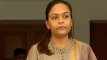 Deepali das