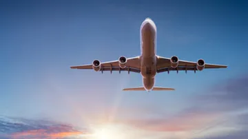 US Passenger Crash-Lands Plane