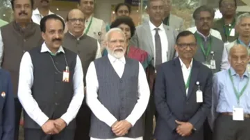 PM Modi in ISRO
