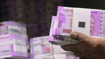 Fake ED officers robbed